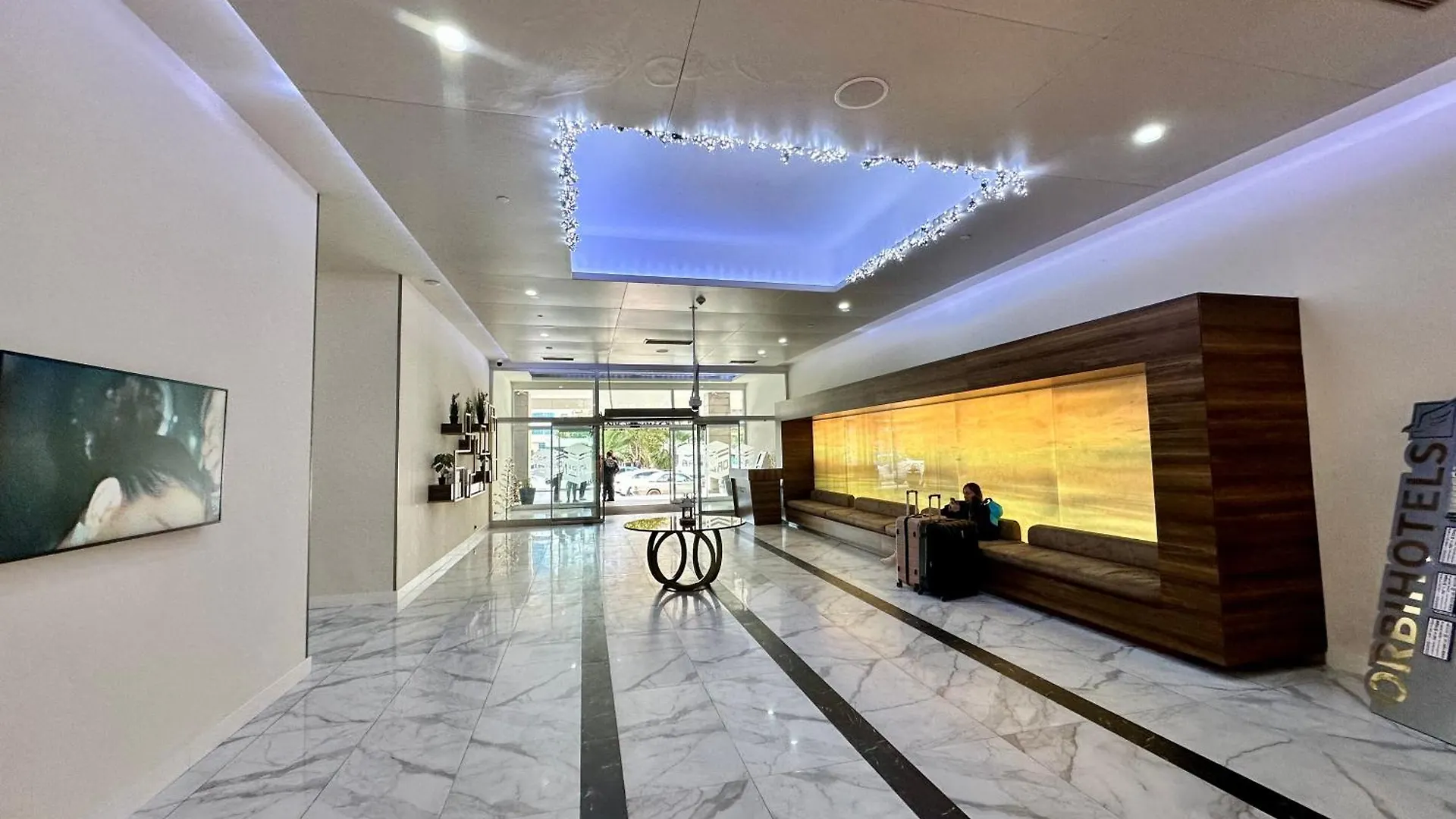 Orbi City - Sunset Breeze 바투미 0*,